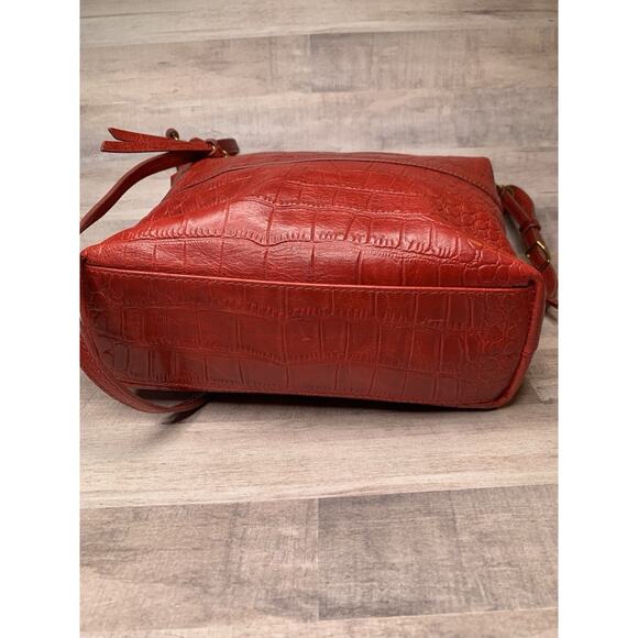 Margot red Croc print Leather Embossed handbag/crossbody Hobo Tote Purse - Picture 4 of 15